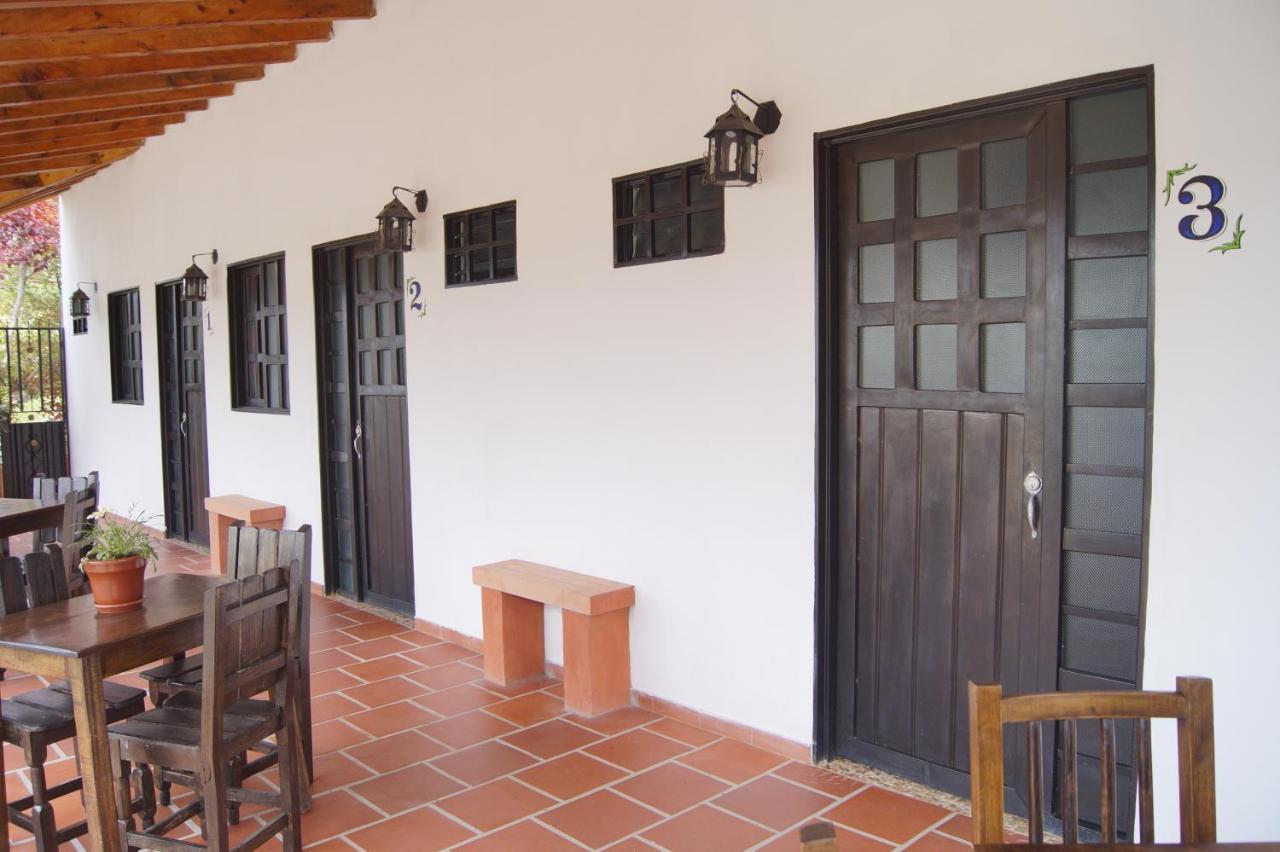 Balcones De La Casona Hotel Guatape Bagian luar foto